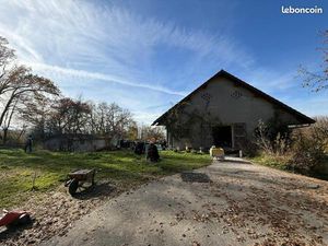 Propriété 12 pièces 1050 m²