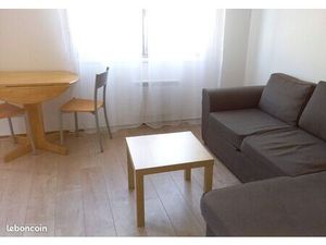 T1 28M2 meublé  parking fermé  métro Canteleu 200m