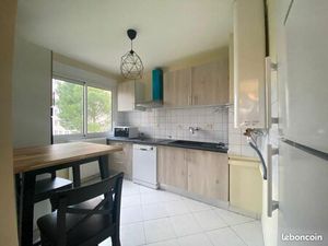 T3 meublé refait à neuf + Loggia + Parking