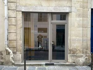 Vente locaux professionnels 22.13 m² à Paris 3ème (75003)  325 000 €