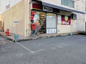 Vente locaux professionnels 70 m² à Ajaccio (20000)  59 000 €