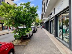 Vente locaux professionnels à Saint Pierre (97410)  66 000 €