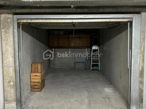 Vente parking 15 m² à Grenoble (38000)  15 500 €