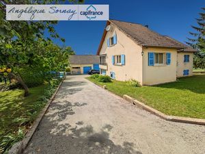 Maison familiale spacieuse – Montain