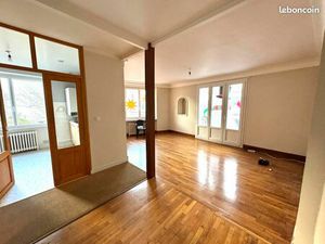 Appartement 111 m² lumineux