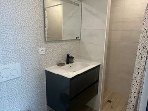 Studio meublé bien agencé