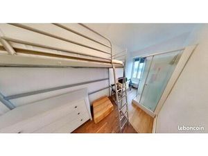 Studio 1 pièce 13 m²