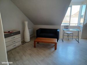 LOCATION T1 BIS MEUBLE 32 72 M2 640 cc