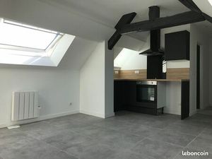 Studio 1 pièce 32 m²