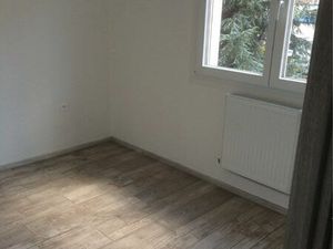 Loue F2 Metz proche Gare  Pompidou et Muse