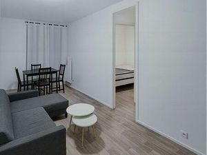 Appartement T2 48m2 meublé - Métro 13 - Parking - Cave - Résidence sécurisée