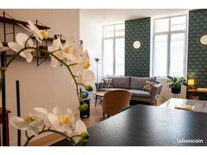 Appartement T3 meublé de 67m² - Coeur Chartrons