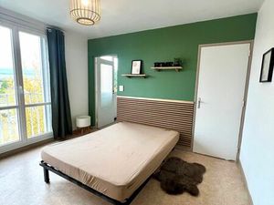 Studio meublé + parking sécurisé - secteur cathédrale