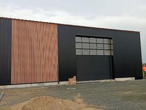 Location locaux professionnels 235 m² à Le Havre (76600)  1 665 €