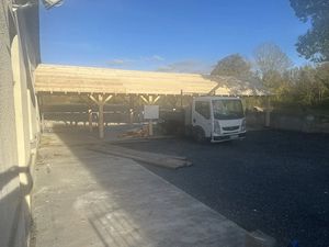 Location maison 5 pièces 143 m² à Saint-Sauveur (86100)  1 200 €