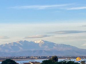 Front de mer avec parking et cave