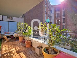 Mairie d'Asnières 4 pièces 85 m2 + terrasse 13m2 + parking en sous -sol + Box en sus