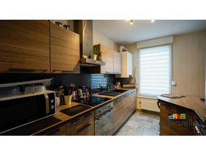 Bel appartement de 3 pièces en rez-de-jardin