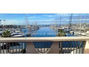 APPARTEMENT T2 EN DERNIER ETAGE - PLEINE VUE MER