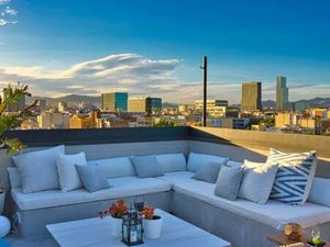 T4 TRAVERSANT DERNIER ETAGE 35M2 DE TERRASSE CAVE PARKING