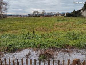 Terrain constructible 750 m2