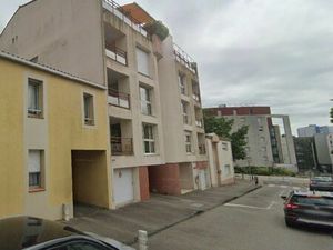 Box garage sécurisé centre ville