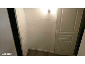 Local Box de rangement  Garage pour stocker 4 m2