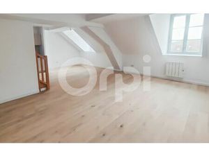 Location appartement  m² T-2 à Juilly  870 €