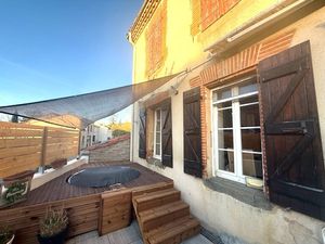 PROCHE PAMIERS : : MAISON DE VILLAGE DE TYPE 5 A VENDRE DE