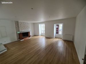 Auray - T2 de 63 m² Hyper Centre