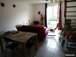 Appartement T2 duplex de 50 m2 centre de PONT L'ABBE