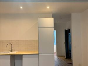 Location 2 PIECES REFAIT NEUF BELLEVILLE