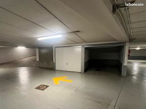 Box de parking à louer