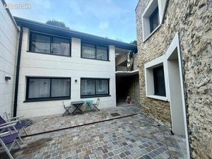 Appartement meublé et équipé neuf à Triel Sur Seine