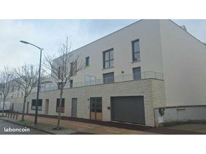 Place de stationnement parking couvert