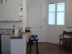 Furnished Studio For Rent/Location Sudio Meublée