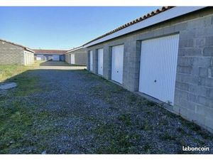 Location Box / garage / garde-meuble