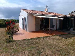 Location Maison Meublé à Saint-Jean-De-Monts Périphérie (85160) : à louer Meublé / 72m² Sa