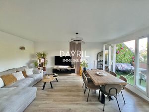 Appartement avec terrasse dans résidence prisée