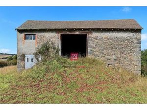Grange à vendre à réhabiliter à Mazaye 1550m² de terrain