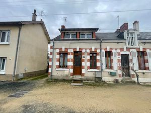 Vente maison 3 pièces 60 m² à Vierzon (18100)  64 664 €