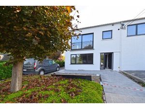 Appartement te huur in Roeselare met 3 slaapkamers