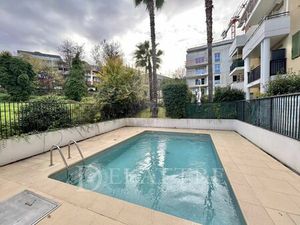 Vente appartement 3 pièces 57 m² Grasse (06130)