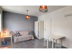 Location Appartement 1 pièce 27m² LA ROCHELLE 17000
