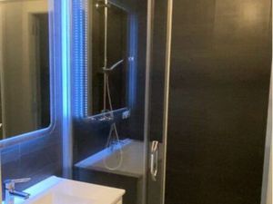 Studio cabine rénové à 200 m des plages de Saint-Aygulf