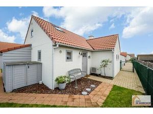 Prachtige vakantiewoning met 3 slaapkamers op wandelafstand van zee