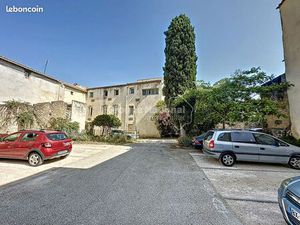 Immeuble 15 pièces 375 m²