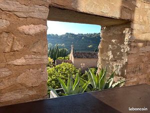 Maison Village Crillon le Brave