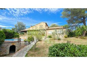 Villa de luxe à vendre à Saint-Raphaël : 1 050 000€ | 260m²