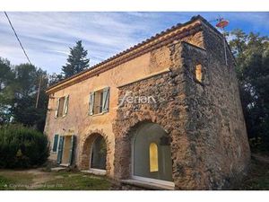 Villa de 5 chambres de luxe en vente Salernes  Provence-Alpes-Côte d'Azur